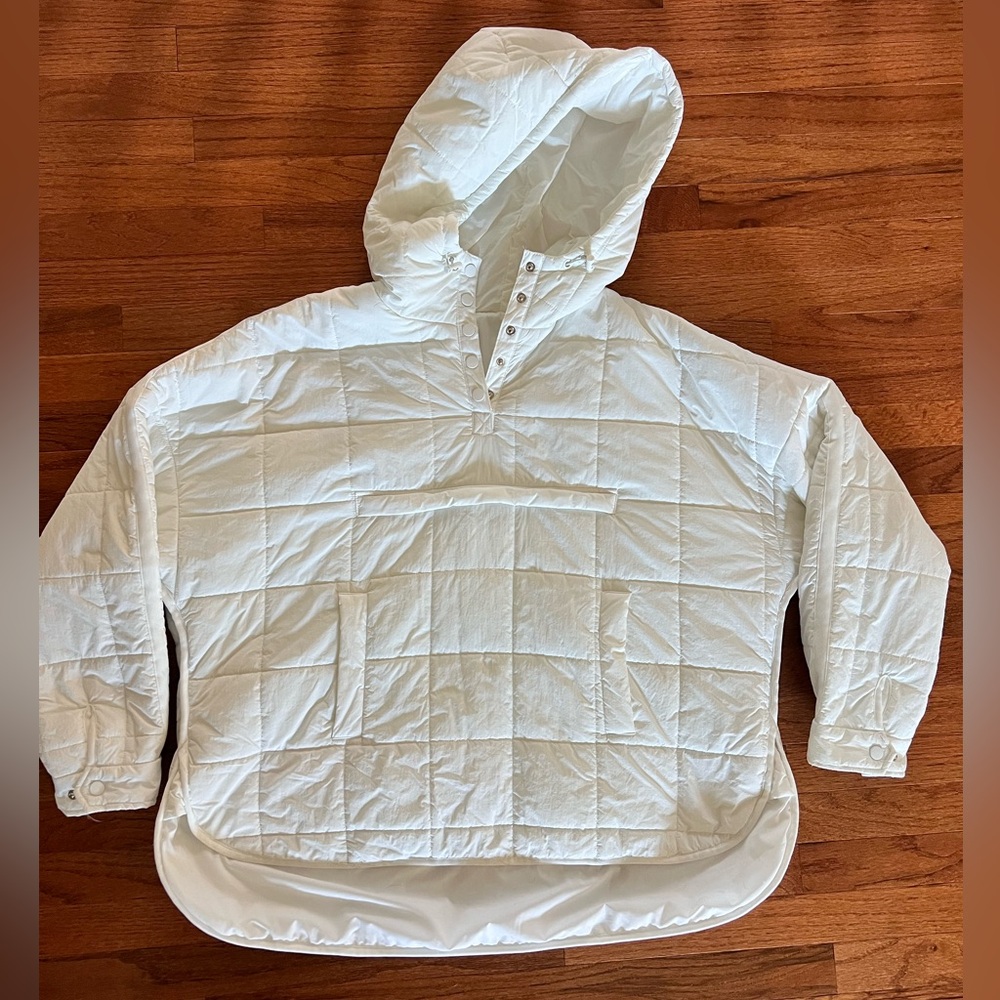 White Quilted Hooded Pullover Puffer coat